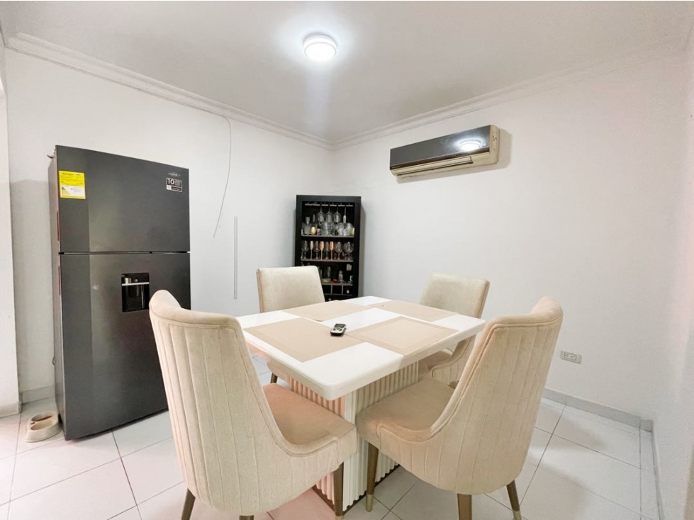 Venta Casa de Dos Niveles y amplios espacios en Alameda Cartagena — foto 5