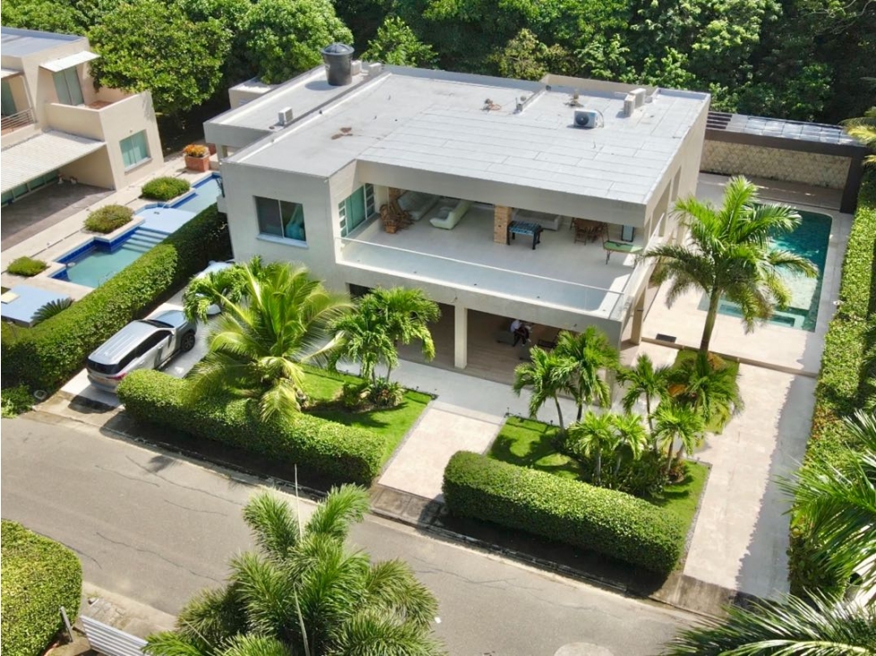 VENTA casa de lujo AMOBLADA Aguamarina Beach Resort | Atlántico