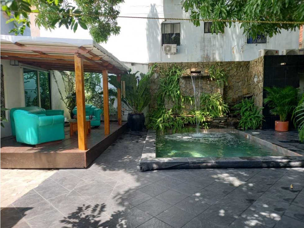 VENTA CASA DE LUJO EN EL EXCLUSIVO BARRIO MANGA - CARTAGENA