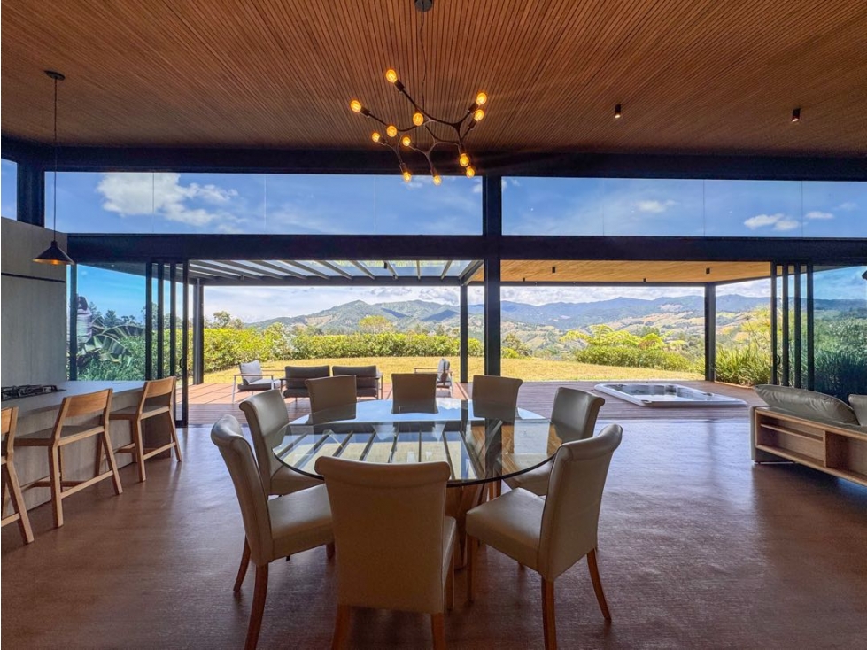 VENTA CASA DE LUJO EN EL RETIRO, ANTIOQUIA. PRECIO DE OPORTUNIDAD — foto 2