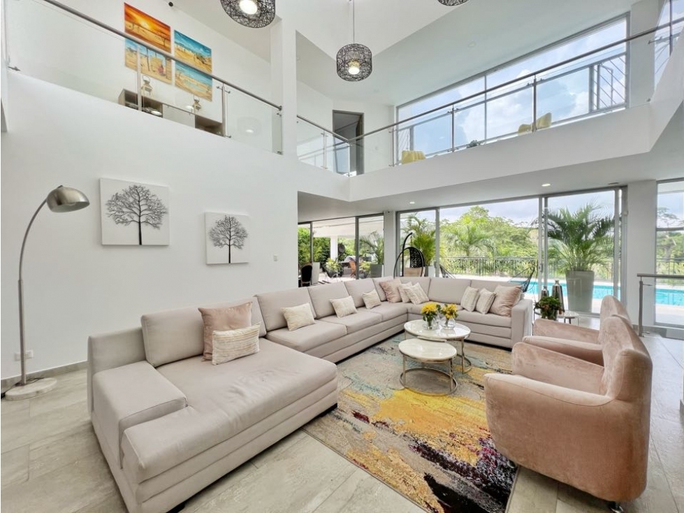 Venta CASA de LUJO en Urb. Los Campanos en Turbaco — foto 2