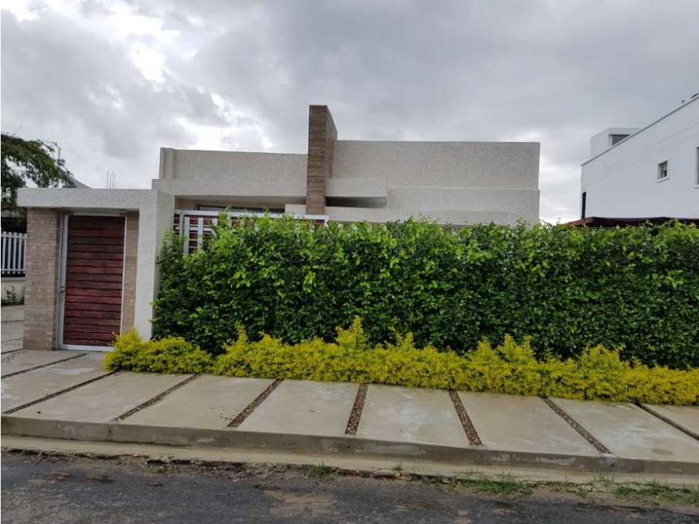 VENTA CASA DE LUJO LAGO CAUJARAL - 3