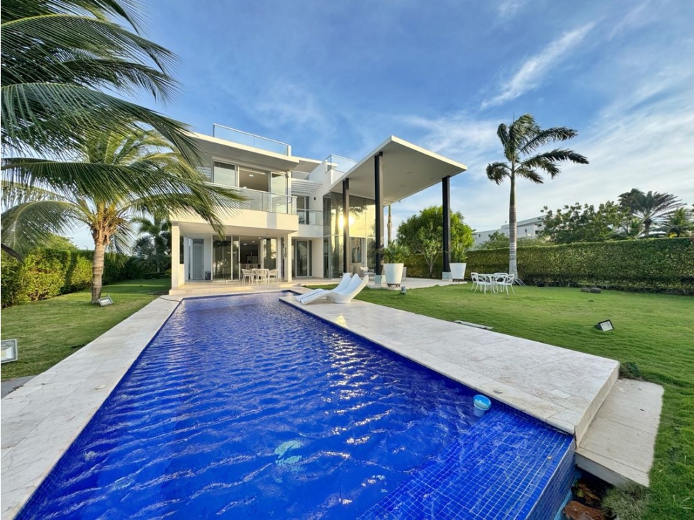 Venta CASA DE PLAYA de LUJO con SALIDA AL MAR en Palma Real Cartagena