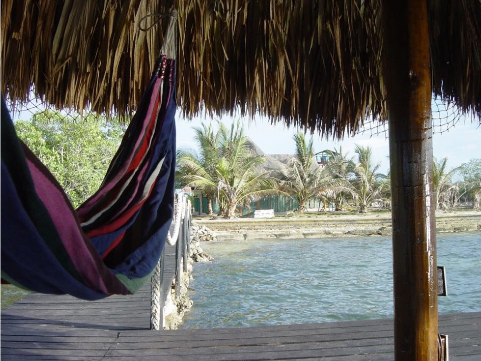 VENTA CASA DE PLAYA EN ISLA DEL ROSARIO - TINTIPAN - 1