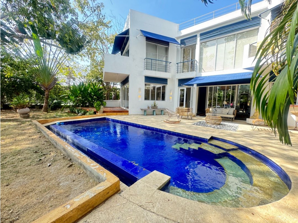 VENTA CASA DE PLAYA EN ZONA NORTE CONDOMINIO PALMA REAL CARTAGENA