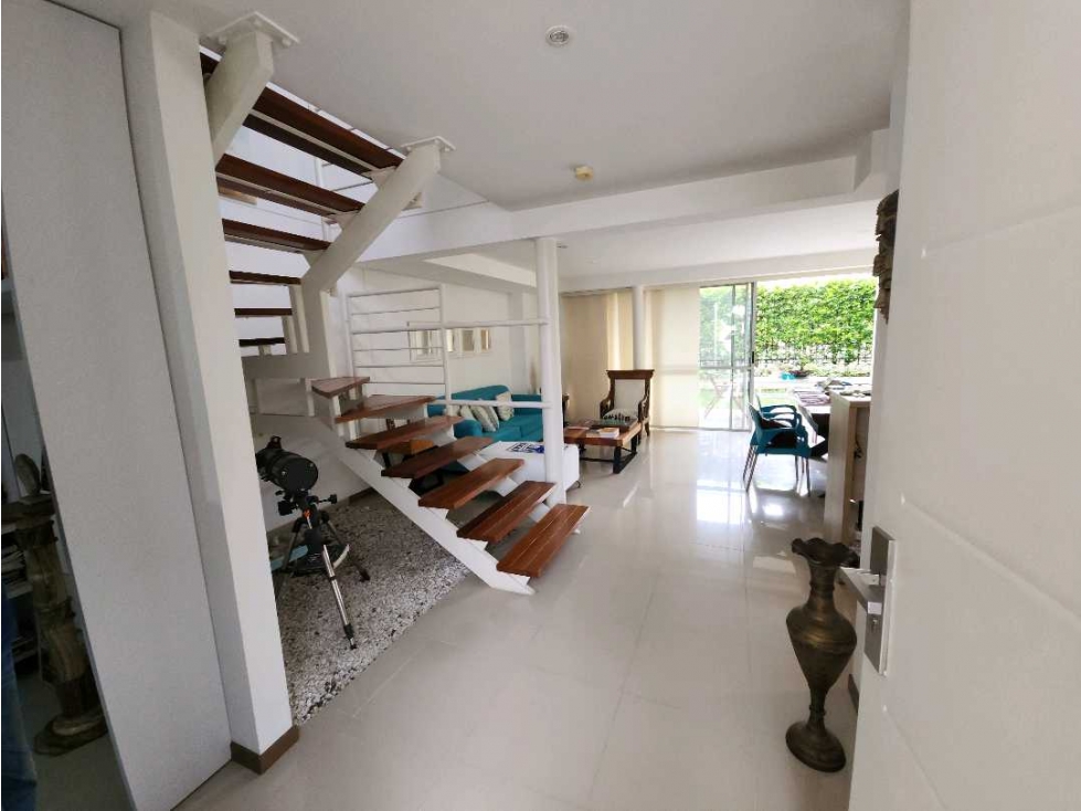 VENTA CASA DOS PISOS CONDOMINIO CASA CAMPO VERDE ALFAGUARA JAMUNDI(JH) — foto 2