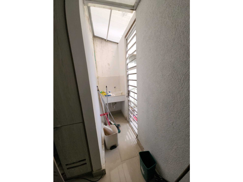 VENTA CASA DOS PISOS CONDOMINIO CASA CAMPO VERDE ALFAGUARA JAMUNDI(JH) — foto 6