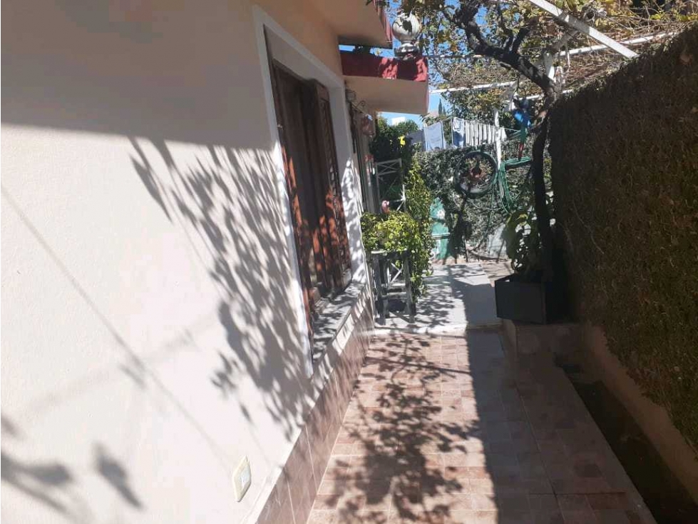 VENTA CASA + DÚPLEX EN SANTA RITA DEL LAGO | VILLA CARLOS PAZ - 2
