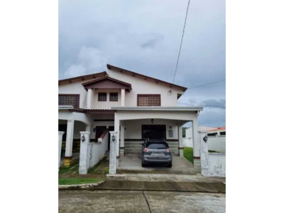 VENTA CASA DUPLEX 180MTS2 LAS CUMBRES