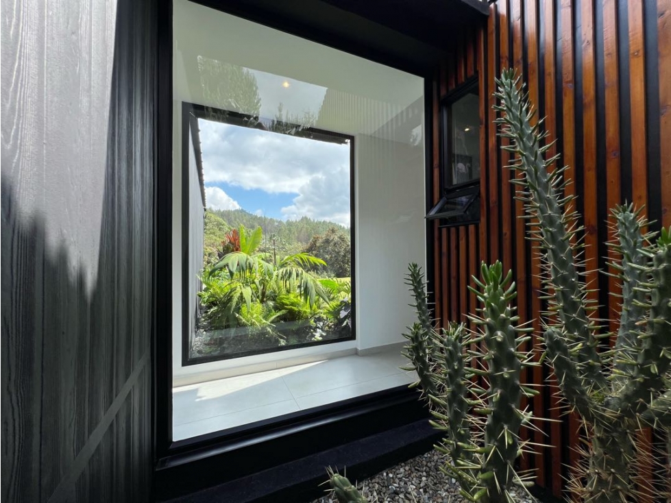 Venta Casa El Retiro 306 Mts2. UN SOLO NIVEL MUY SILENCIOSA — foto 2