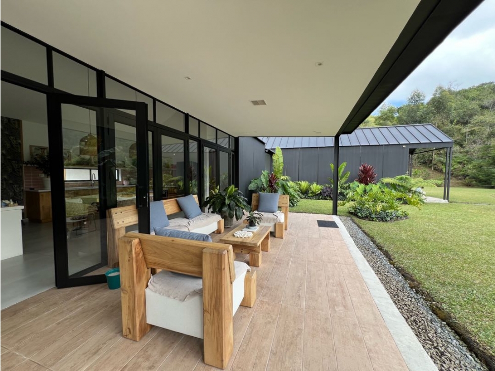 Venta Casa El Retiro 306 Mts2. UN SOLO NIVEL MUY SILENCIOSA — foto 4