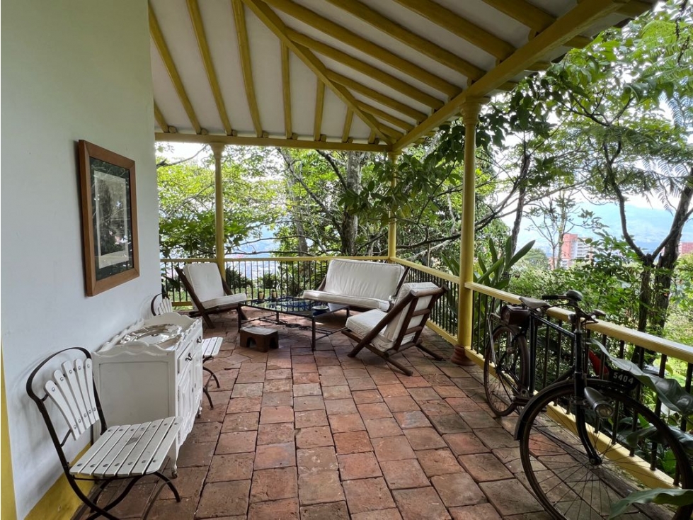 Venta Casa EMBLEMATICA Tesoro Medellín 600 M2, lote 4.500 m2 UN NIVEL — foto 3