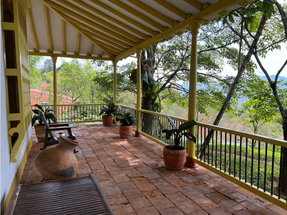 Venta Casa EMBLEMATICA Tesoro Medellín 600 M2, lote 4.500 m2 UN NIVEL — foto 6