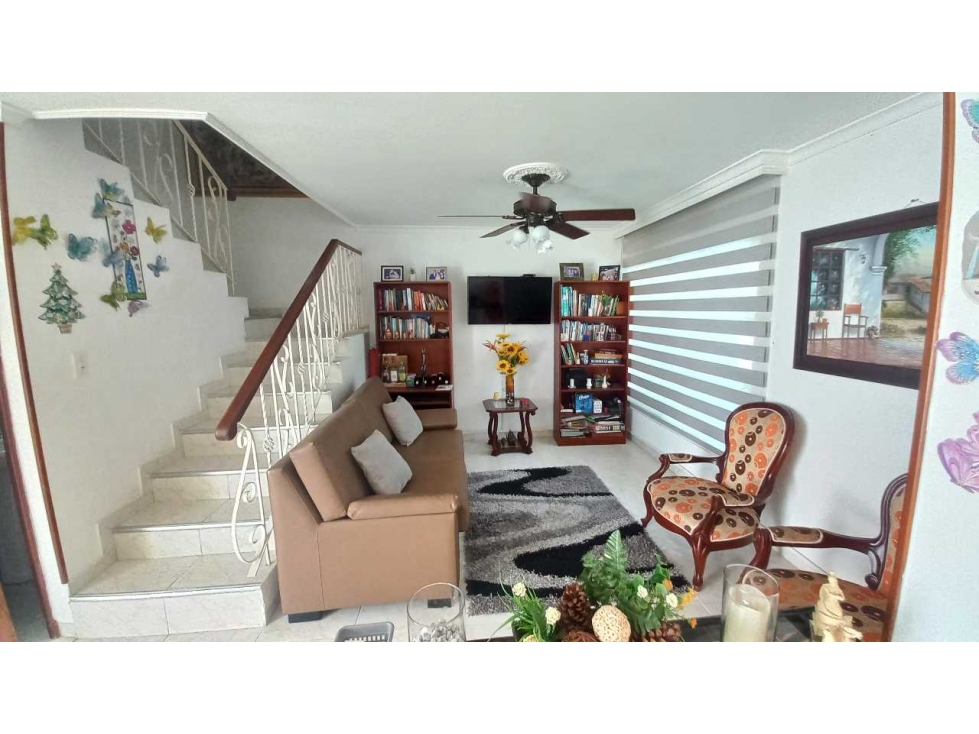 VENTA CASA EN ACOGEDOR CONDOMINIO RODADERO RESERVADO SANTA MARTA — foto 2