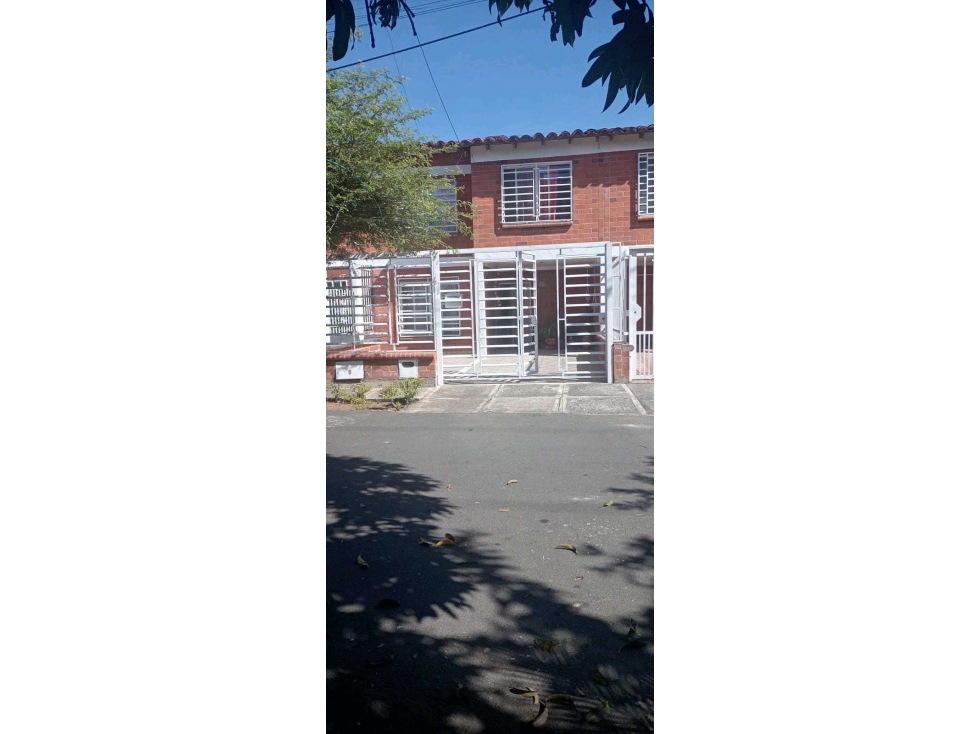 VENTA CASA EN ALFAGUARA CONDADOS DEL SUR