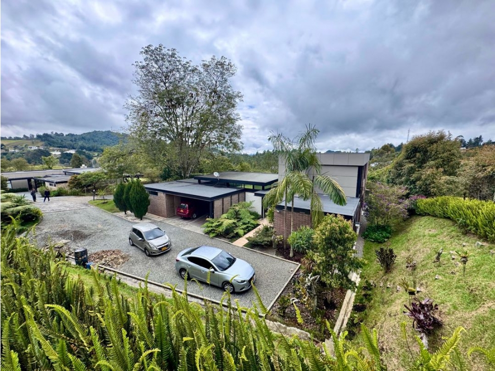 Venta - Casa en alto de palmas - 350 m² construidos 2600 m² lote — foto 3