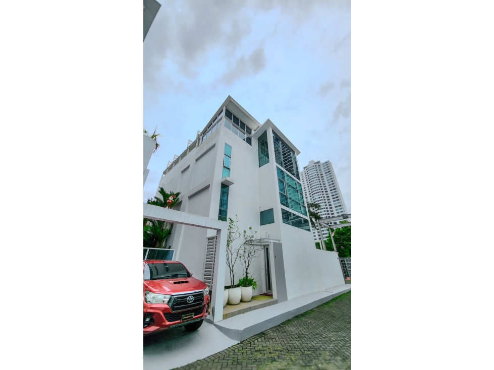 ALQUILER CASA EN ALTOS DEL GOLF RESIDENCIAL MINIMAL HOUSES MB