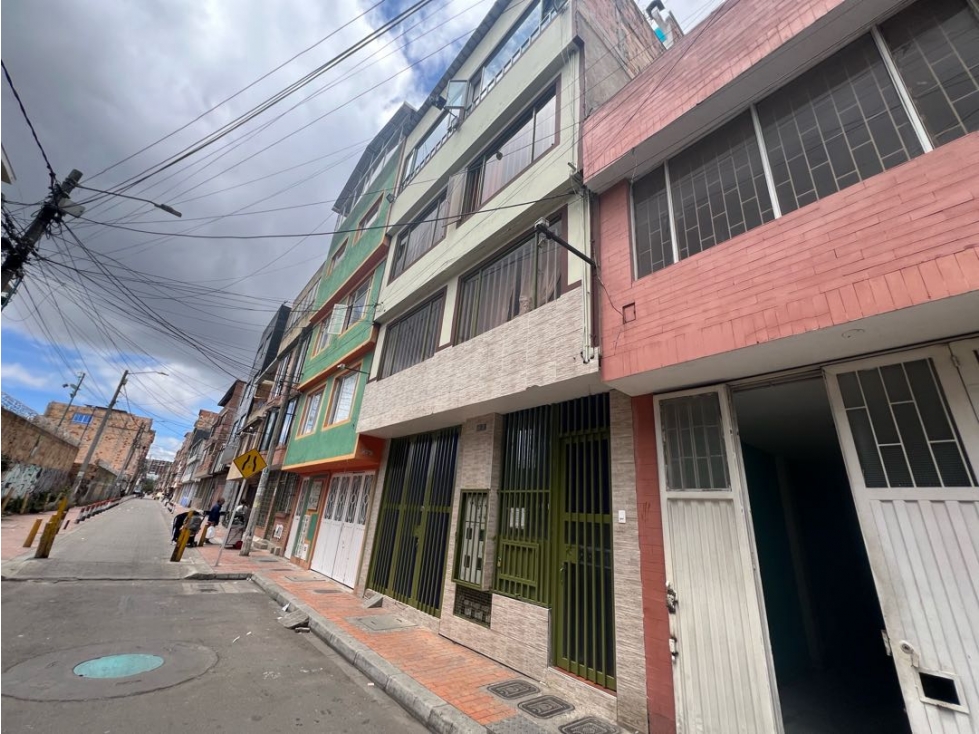 VENTA CASA EN EL BARRIO ANDALUCÍA KENNEDY BOGOTA — foto 3