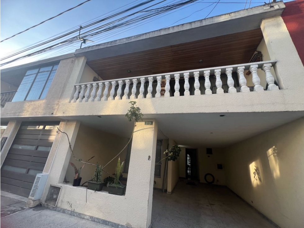 VENTA CASA EN BARRIO CASTILLA BOGOTA