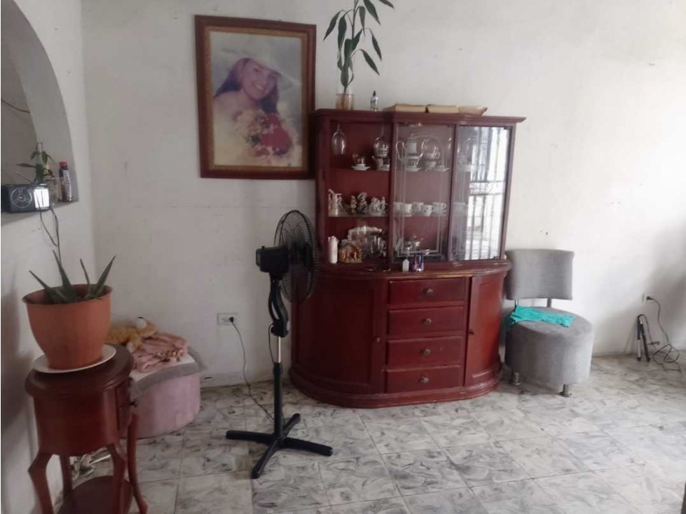 VENTA CASA EN BARRIO FLORALIA CALI