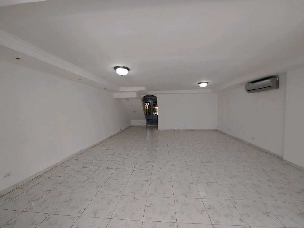 VENTA CASA EN BETANIA CLUB X 370 M2 ¡PRECIO POR DEBAJO DEL AVALUO! RTC — foto 4
