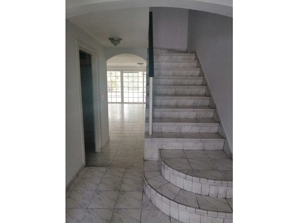 VENTA CASA EN BETANIA CLUB X 400 MT2 ¡PRECIO NEGOCIABLE! YM — foto 5