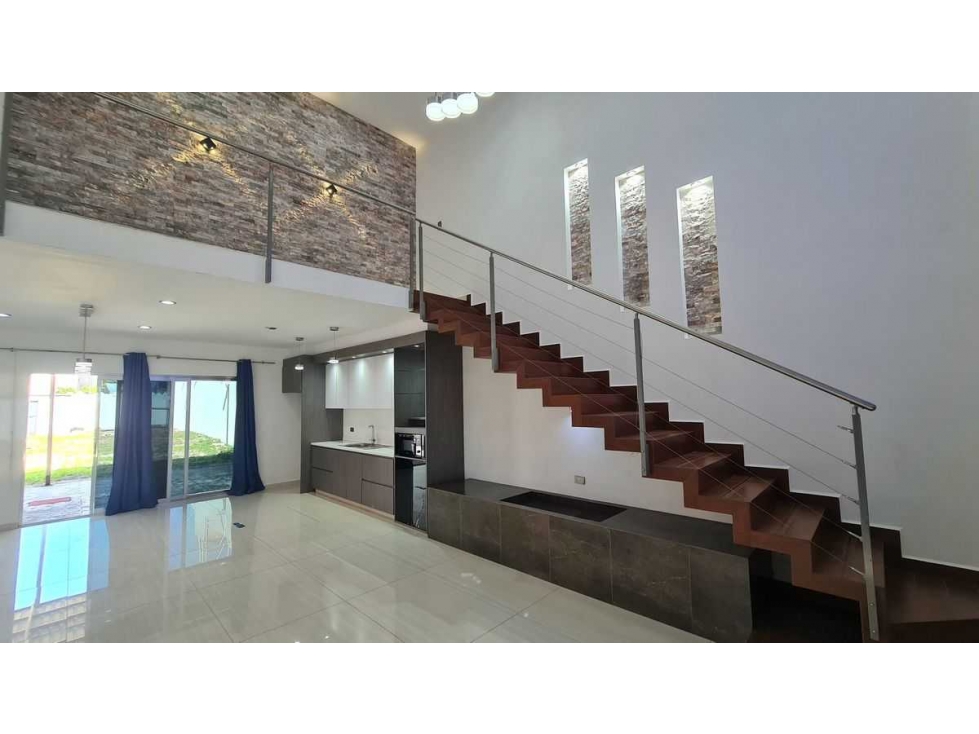 VENTA CASA EN COL HECTOR PEREZ MARTINEZ CIUDAD DEL CARMEN - 2