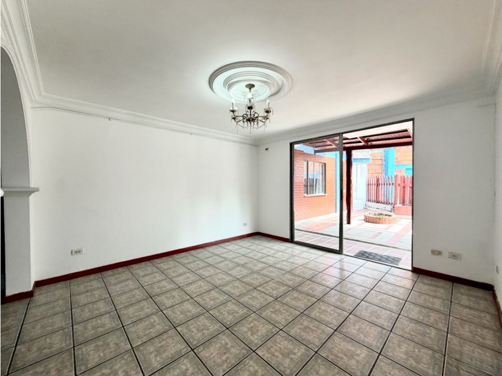 VENTA CASA EN CONDOMINIO ALTAMIRA-PALMIRA — foto 5