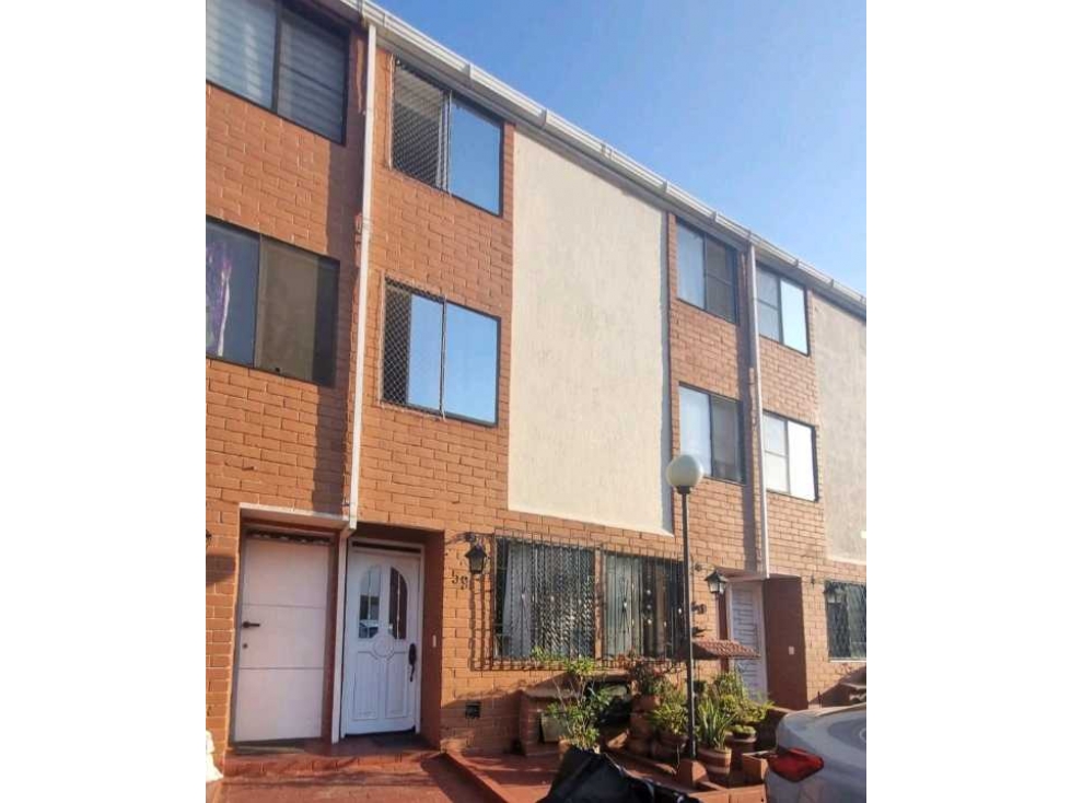 Venta casa en condominio la hacienda sur de Cali