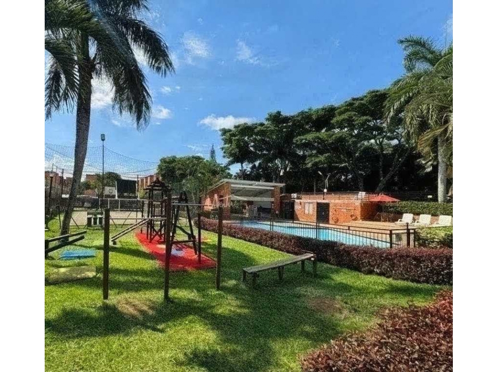 Venta casa en conjunto sector Valle del Lili - 1