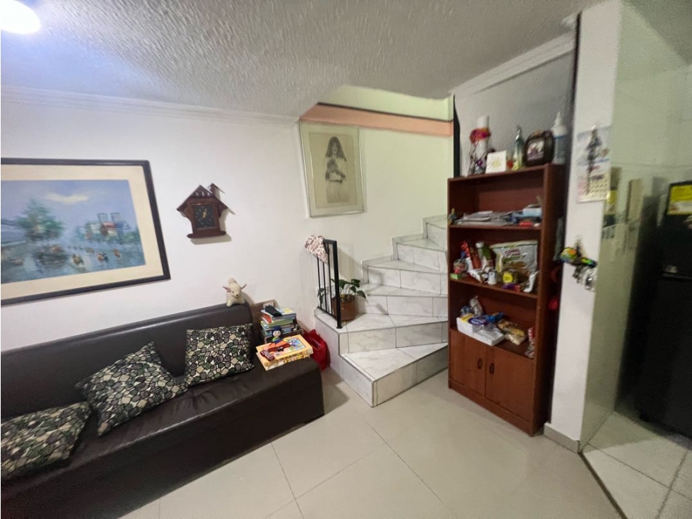 VENTA CASA EN CONJUNTO TERRAZAS DE CASTILLA BOGOTA — foto 2