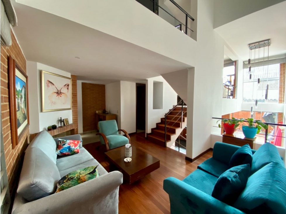 Venta Casa con Terraza en Contador