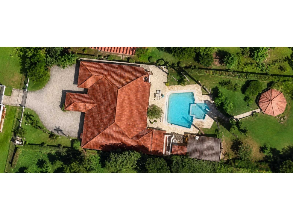 HOUSE FOR SALE IN DAVID 2,566 METERSHOUSE FOR SALE IN DAVID 2,566 MET — foto 2