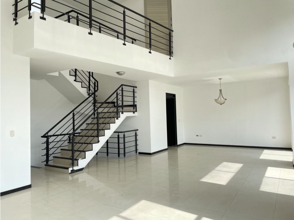 Venta casa en el Aguacatal oeste de Cali — foto 5