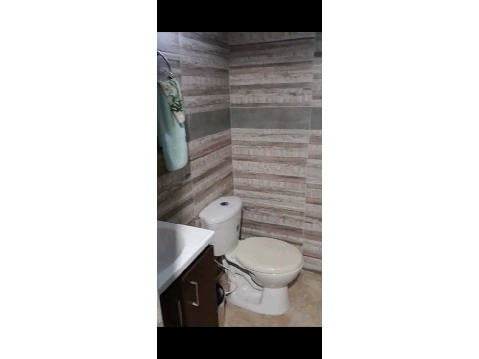 VENTA CASA EN EL CONJUNTO RESIDENCIAL ALFAGUARA JAMUNDI — foto 3