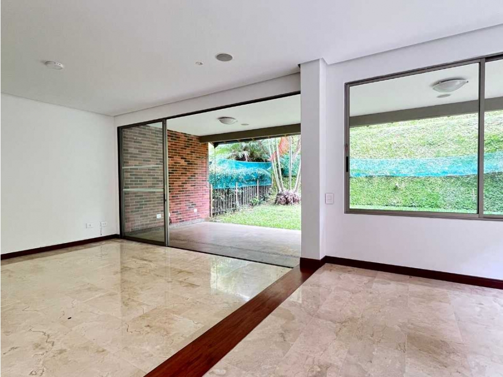 Venta casa en El Poblado cerca al Ces,4 alcobas,biblioteca,zona verde! — foto 6