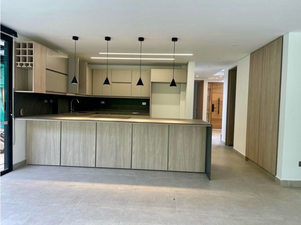 VENTA CASA EN EL RETIRO UNIDAD CERRADA