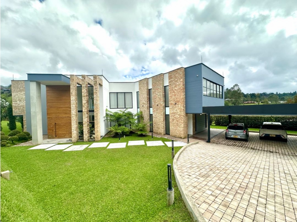VENTA CASA EN EL RETIRO VEREDA PANTANILLO UNIDAD CERRADA