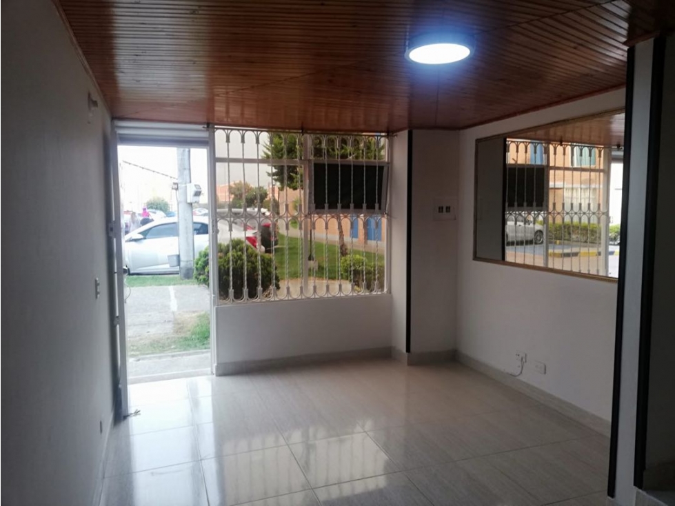 VENTA CASA EN EL TINTAL CONJUNTO CIUDAD TINTAL LOTE 2 MANZANA 6 BOGOTA — foto 5