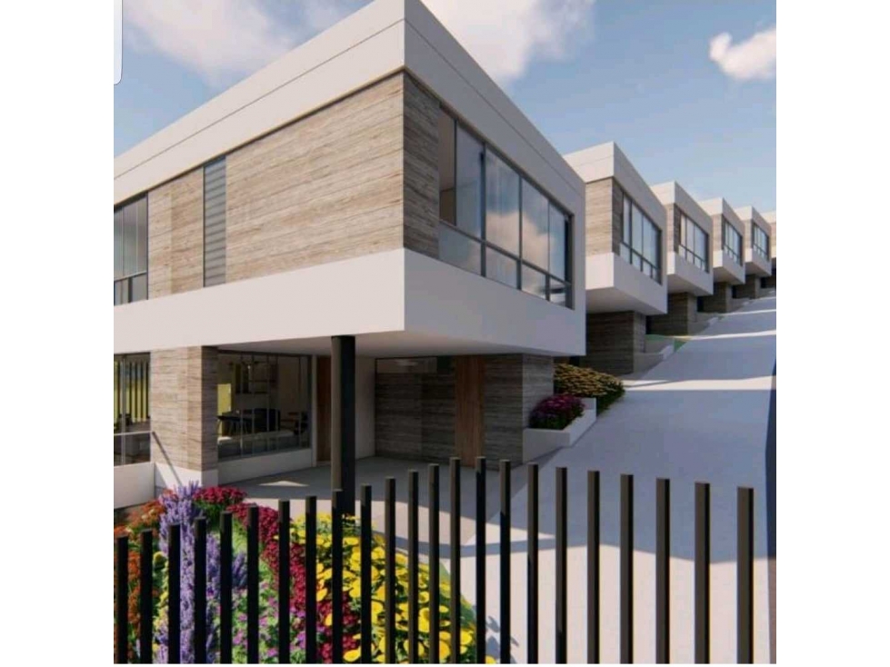 VENTA CASA EN ENVIGADO CERCA COLEGIO MONTESSORI BENEDICTINOS