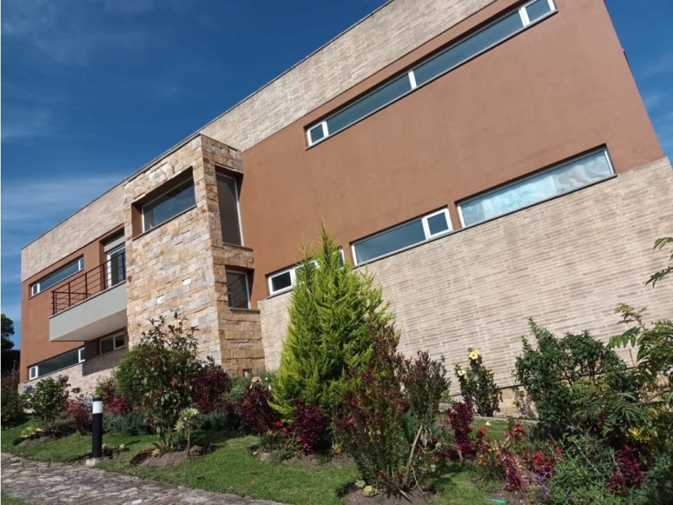 *Venta Casa en La Calera Bogota* - 1