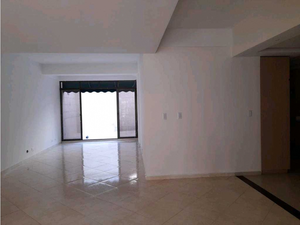 VENTA CASA EN LA HACIENDA SUR DE CALI — foto 2