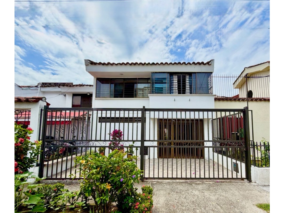 VENTA CASA EN LA MERCED - CALI