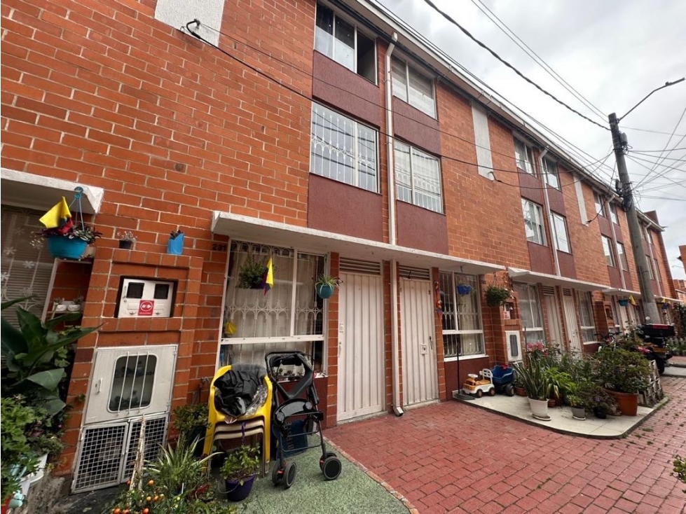 VENTA CASA EN LAS MARGARITAS CONJUNTO CERRADO ALAMEDA DE SAN JOSE — foto 5