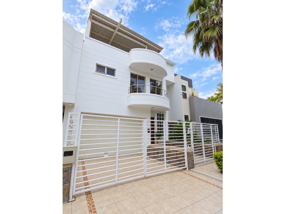 VENTA CASA EN LAS MERCEDES- PALMIRA - 2
