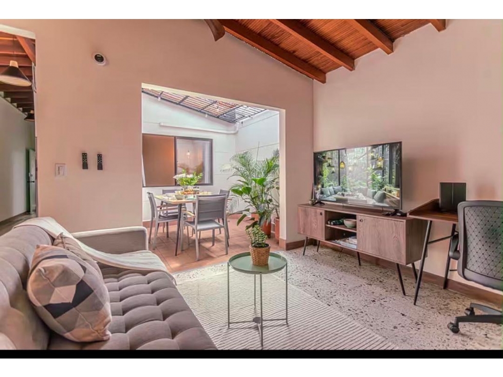 Venta CASA en LAURELES ESTADIO- Funciona como COLIVING