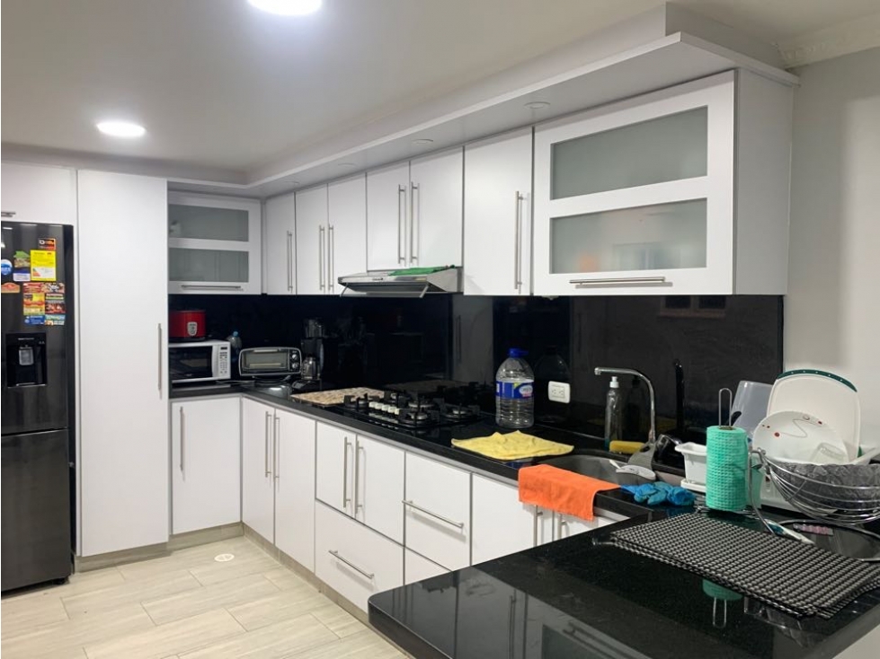 Venta casa en Modelia occidental