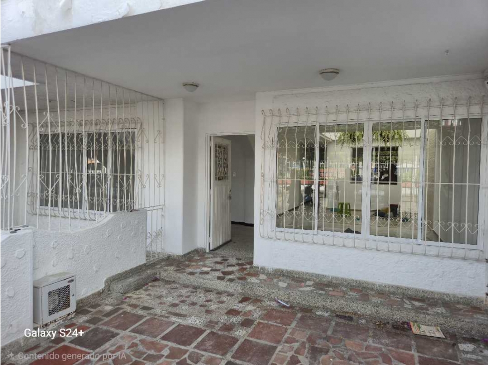VENTA CASA EN PAMPALINDA SUR DE CALI - 1