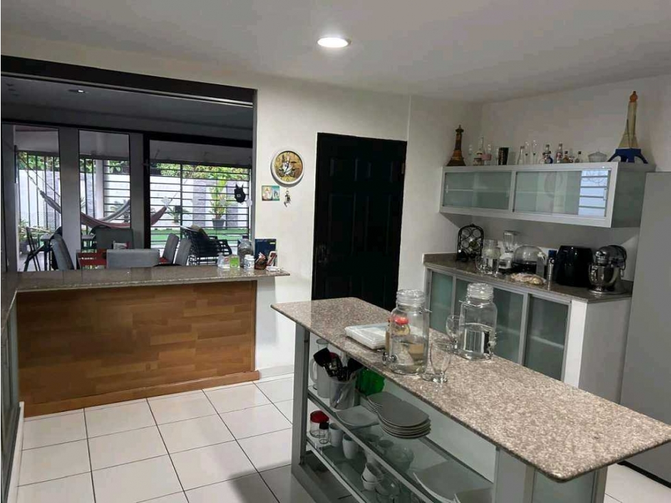 VENTA CASA EN PARQUE LEFEVRE PRECIO DE OPORTUNIDAD 448M2 TERRENO JP - 4
