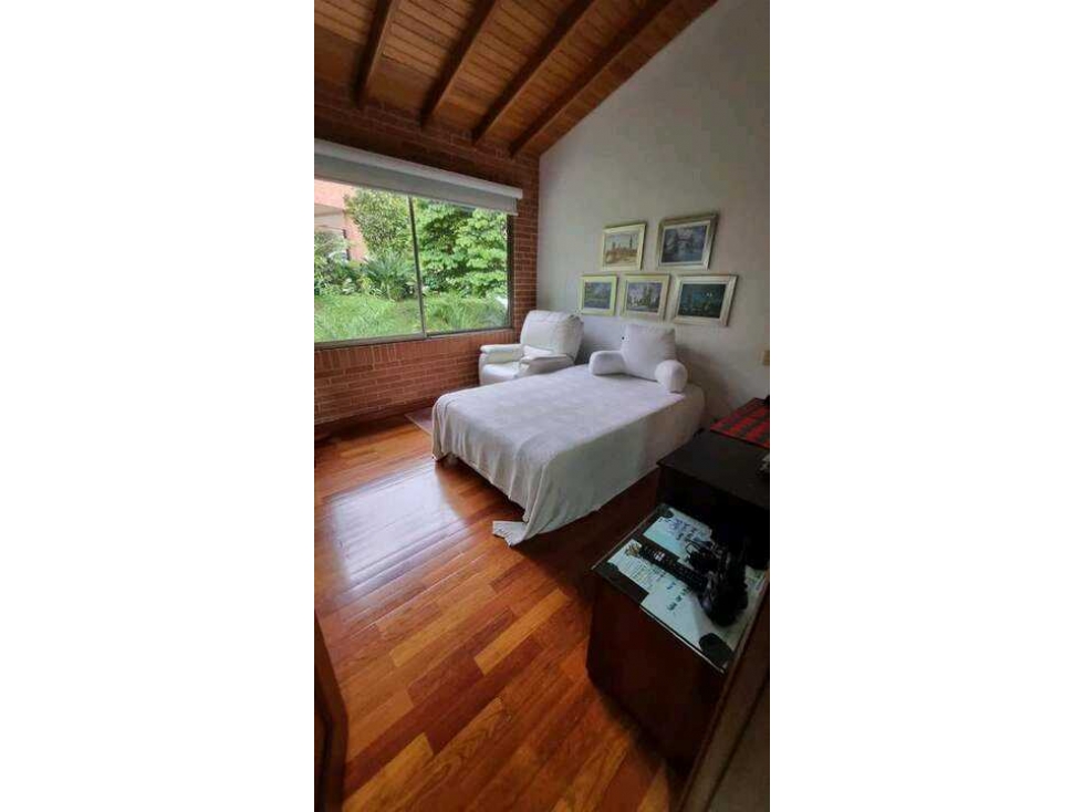 Venta Casa en Poblado sector la Calera — foto 5